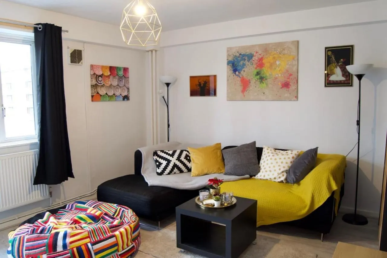Modern 1 Bedroom In Shadwell With Balcony Londres
