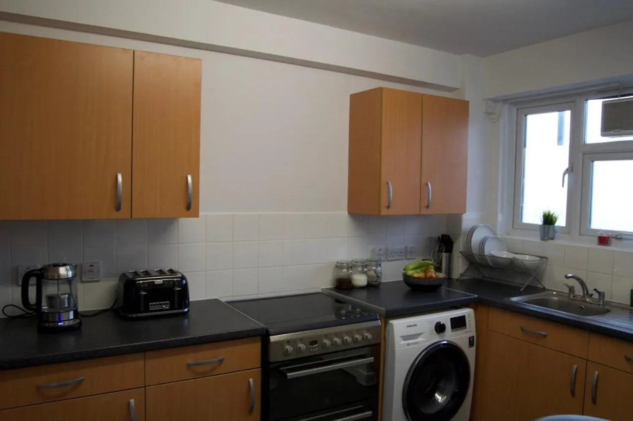 Modern 1 Bedroom In Shadwell With Balcony Londres 0*,  Reino Unido